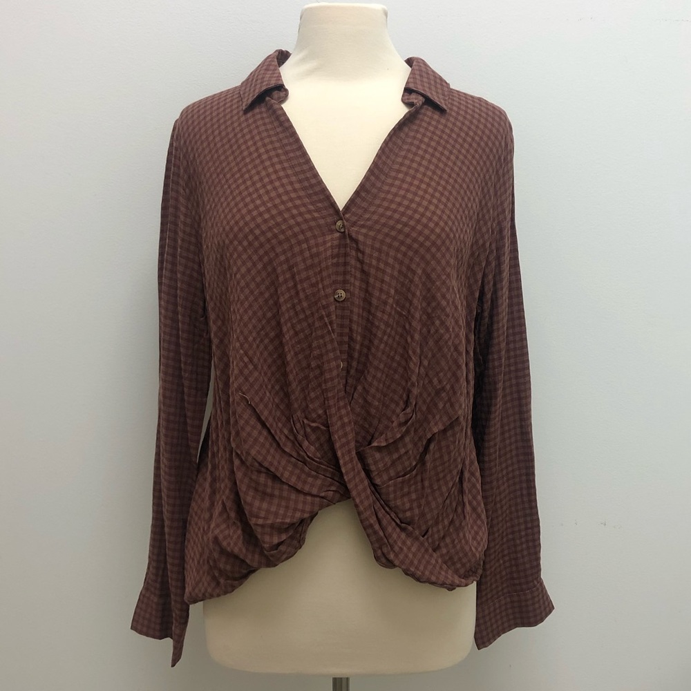 RED/BROWN FLANNEL WITH TIED BOTTOM